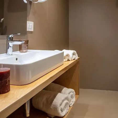 The Lady C - High 公寓 *