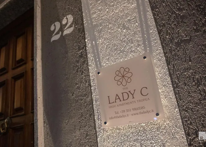 The Lady C - High Tropea