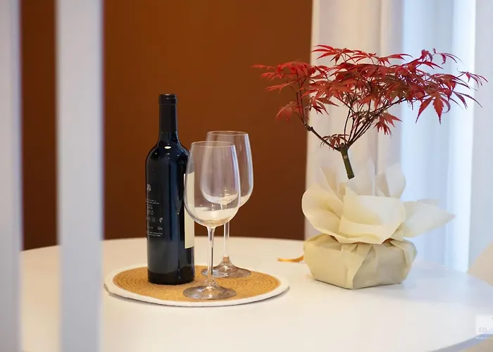 The Lady C - High Tropea