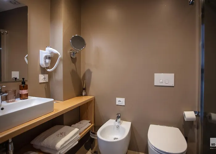 The Lady C - High Tropea