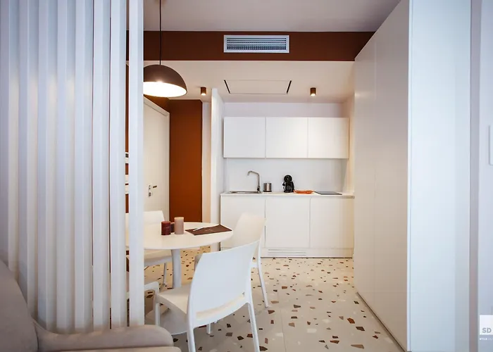 The Lady C - High * Tropea