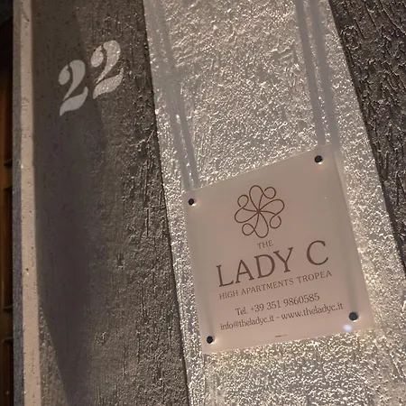 The Lady C - High Tropea