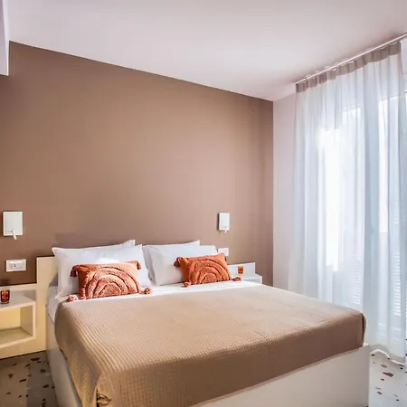 The Lady C - High Apartamento